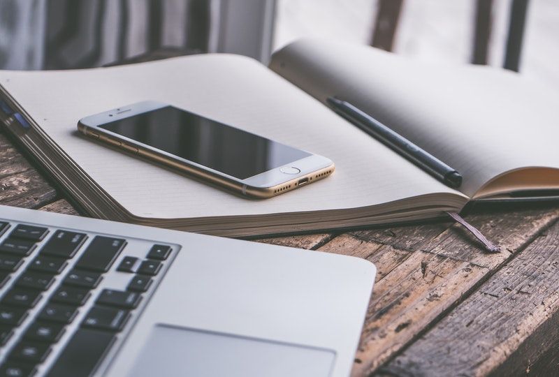 Notebook, smartphone, and computer