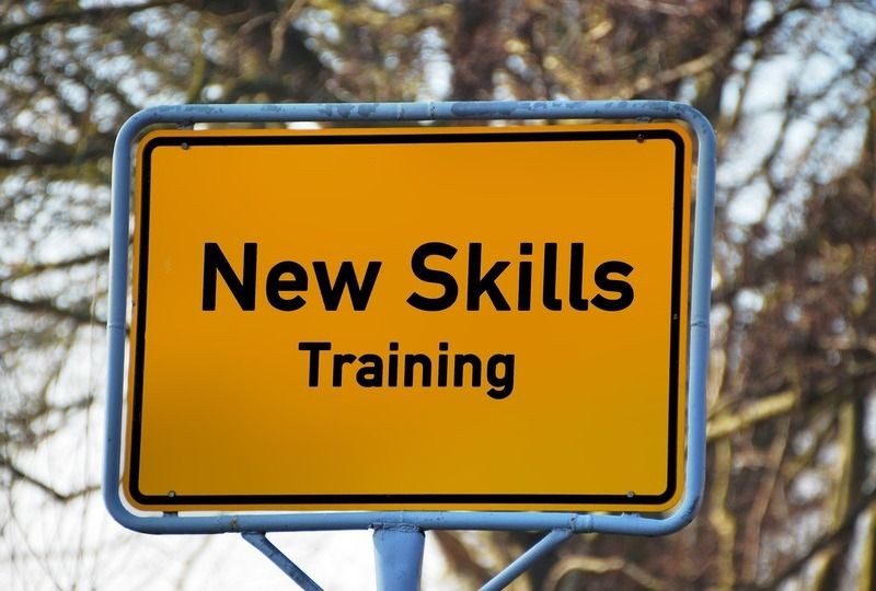 Traffic sign that says "New skills training"