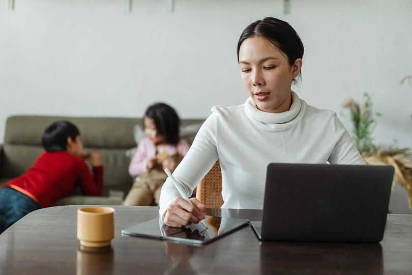 Woman studying her second language